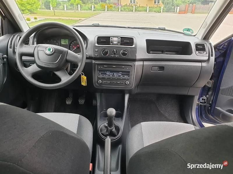 Używany Skoda Fabia 2012 Niebieski Hatchback