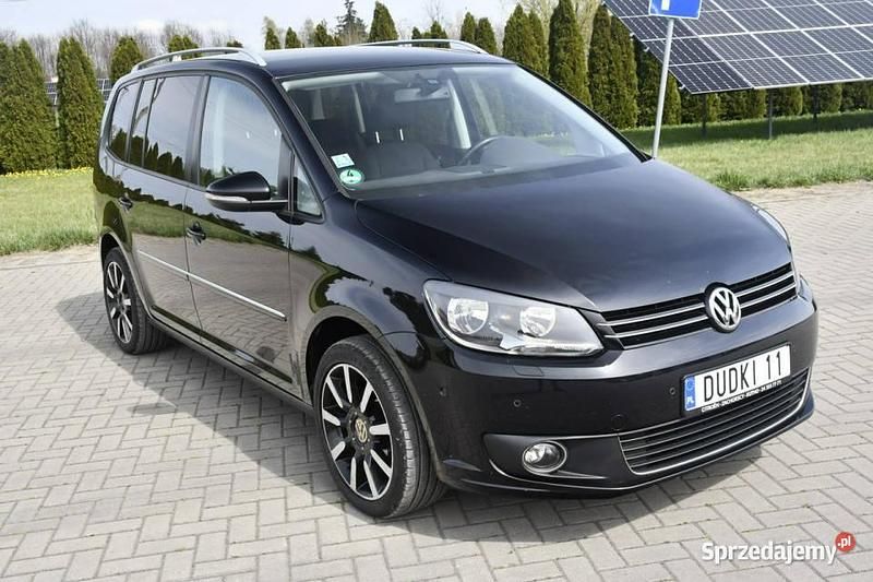 Czarny Używany 2011 VW Touran Minivan | 23 900 zł (Uczciwa cena) - Obraz 1/4