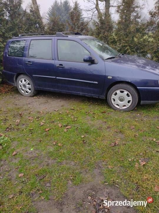 Używany VW Polo 2000 Granatowy Kombi
