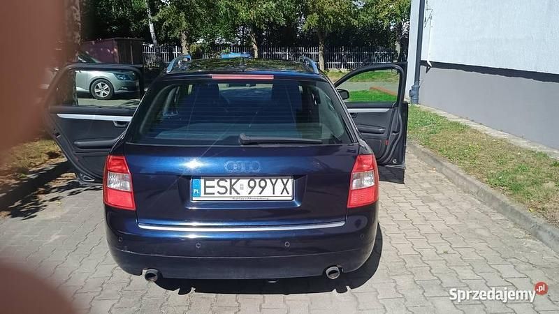Grafitowy Używany 2003 Audi A4 S-Line Kombi | 9900 zł (Uczciwa cena) - Obraz 1/4