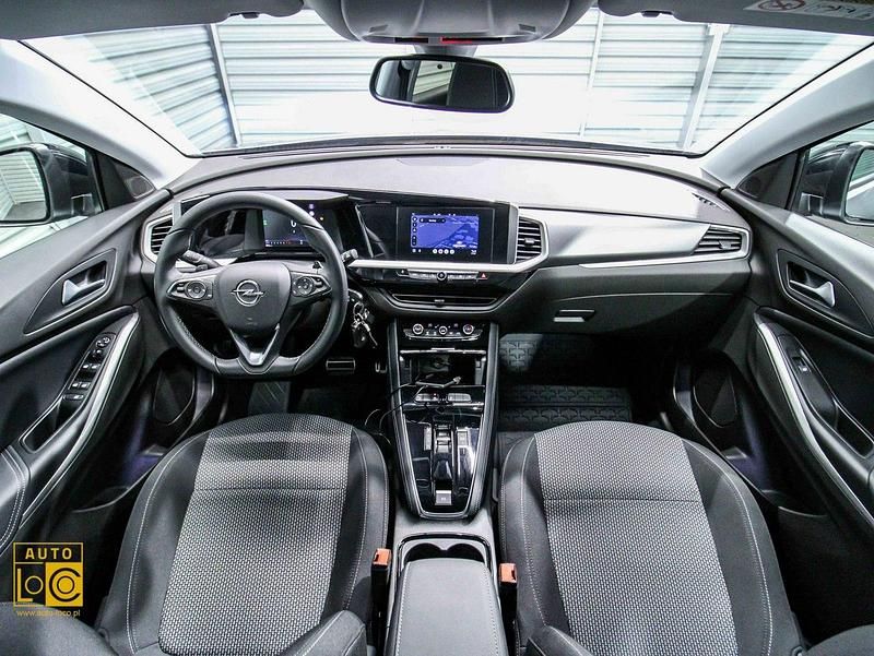 Używany Opel Grandland X 130 KM (95 kW) 2023 Szary (metalik) SUV