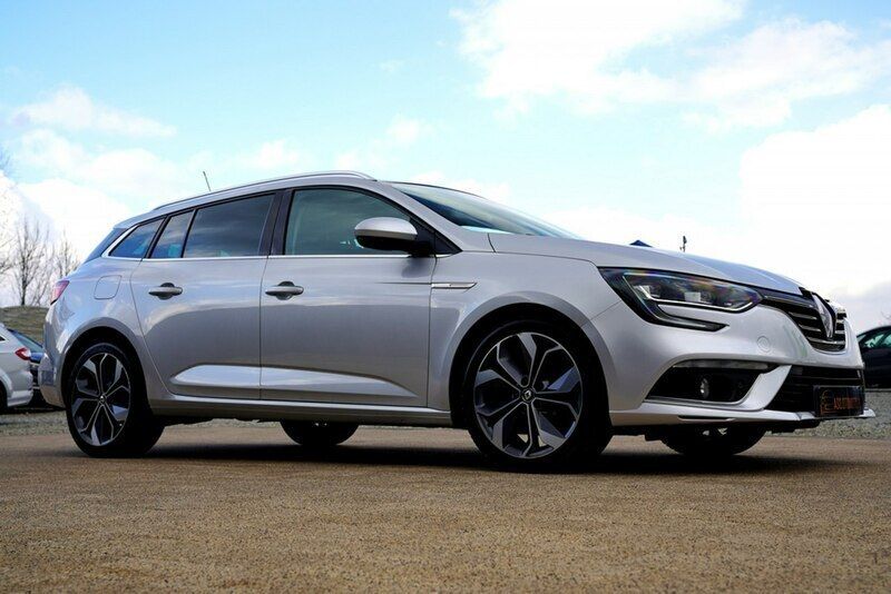Używany Renault Mégane GrandTour 165 KM (121 kW) 2019 Inny (metalik) Kombi