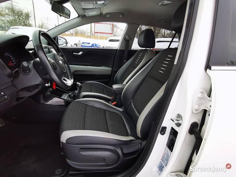 Używany Kia Stonic 101 KM (74 kW) 2020 SUV