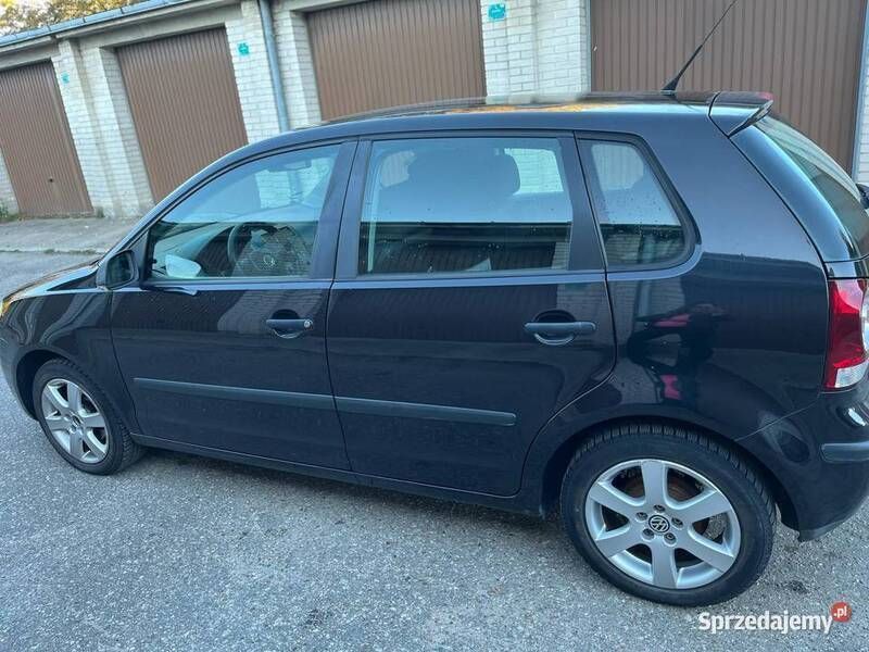 Czarny Używany 2005 VW Polo Hatchback | 7900 zł (Dość drogi) - Obraz 1/4