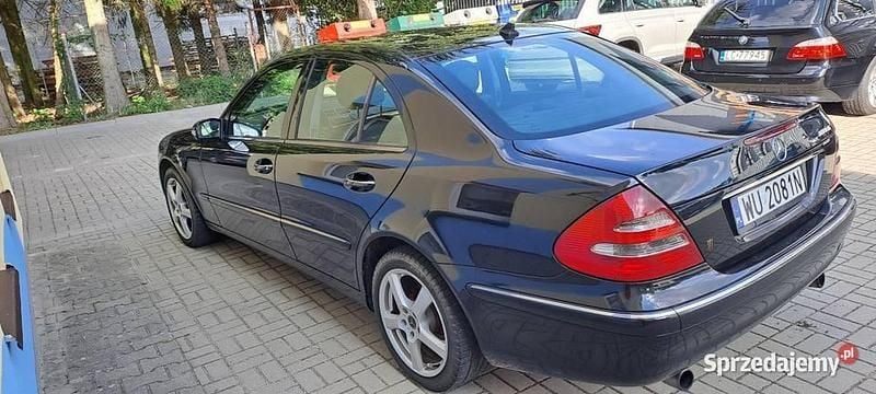 Czarny Używany 2006 Mercedes 280 Sedan/Limuzyna | 15 000 zł - Obraz 1/4