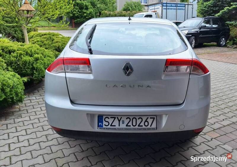 Srebrny Używany 2008 Renault Laguna III Hatchback | 11 900 zł (Uczciwa cena) - Obraz 1/4