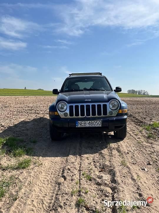 Używany 2006 Jeep Cherokee SUV | 26 000 zł (Dobra cena) - Obraz 1/4