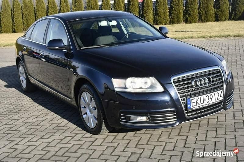 Niebieski ciemny (metalik) Używany 2009 Audi A6 Sedan/Limuzyna | 26 900 zł (Uczciwa cena) - Obraz 1/4