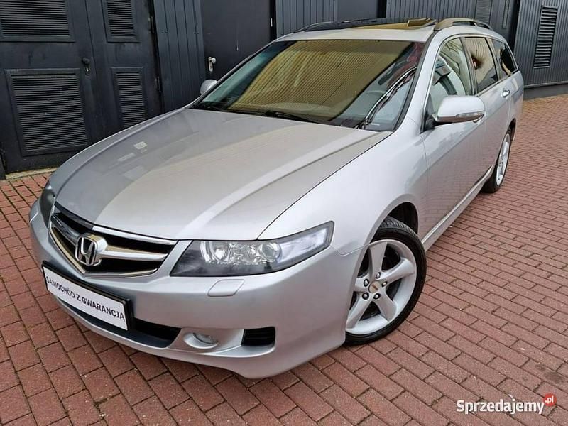 Używany Honda Accord 190 KM (139 kW) 2007 Srebrny Sedan/Limuzyna