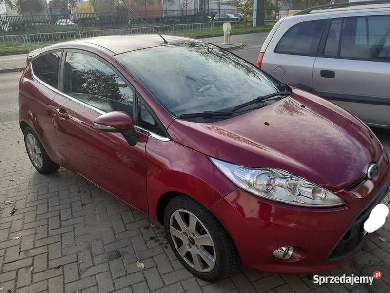 Bordowy Używany 2008 Ford Fiesta Hatchback | 17 500 zł - Obraz 1/4