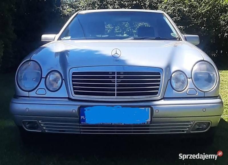 Używany 1998 Mercedes 190 Sedan/Limuzyna | 30 000 zł - Obraz 1/4