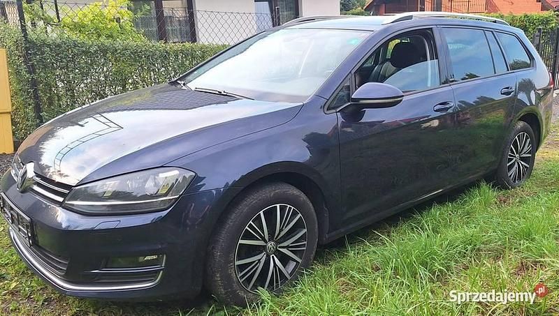 Używany VW Golf VII Allstar 150 KM (110 kW) 2016 Granatowy Kombi