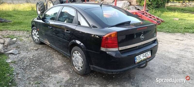 Czarny Używany 2007 Opel Vectra Hatchback | 3900 zł (Dobra cena) - Obraz 1/4