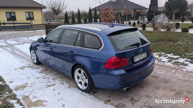 Używany BMW 320 2011 Niebieski Kombi