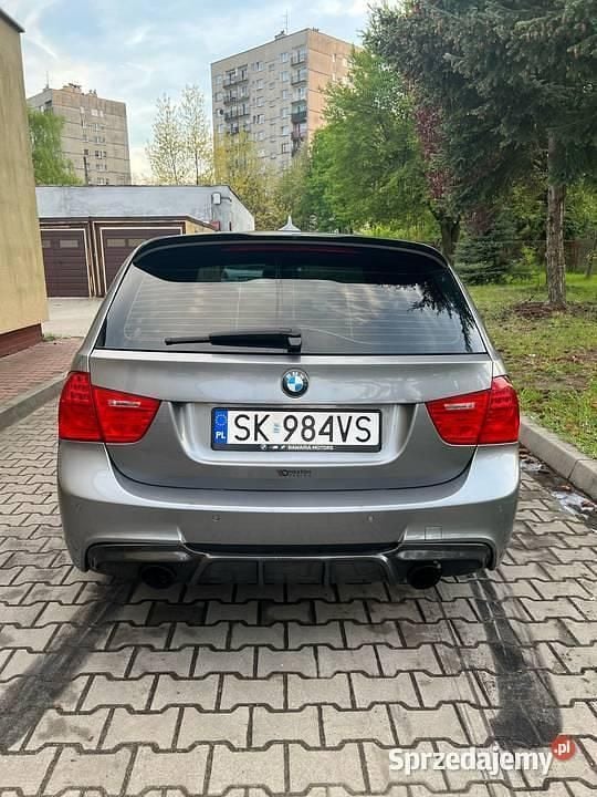 Używany 2009 BMW 320 Shadowline | 37 500 zł (Drogi) - Obraz 1/4