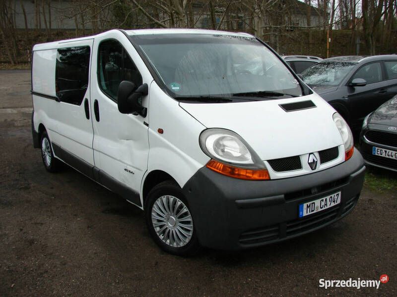 Biały Używany 2006 Renault Trafic Van | 17 900 zł (Super Cena) - Obraz 1/4