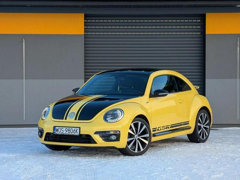 Używany VW Beetle 210 KM (154 kW) 2015 Żółty (metalik) Hatchback