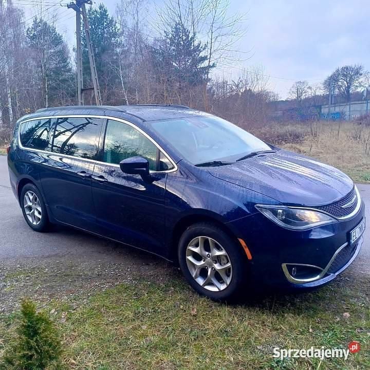 Używany Chrysler Pacifica 2019