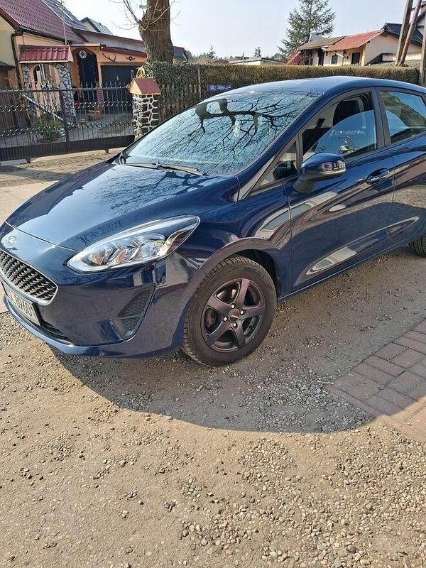 Używany Ford Fiesta 2019 Niebieski Hatchback