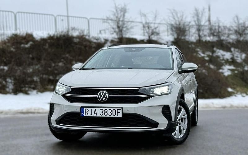 Używany VW Taigo Style 110 KM (80 kW) 2022 Szary SUV