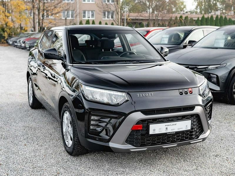 Używany Ssangyong (KGM) Tivoli 163 KM (119 kW) 2023 Czarny SUV
