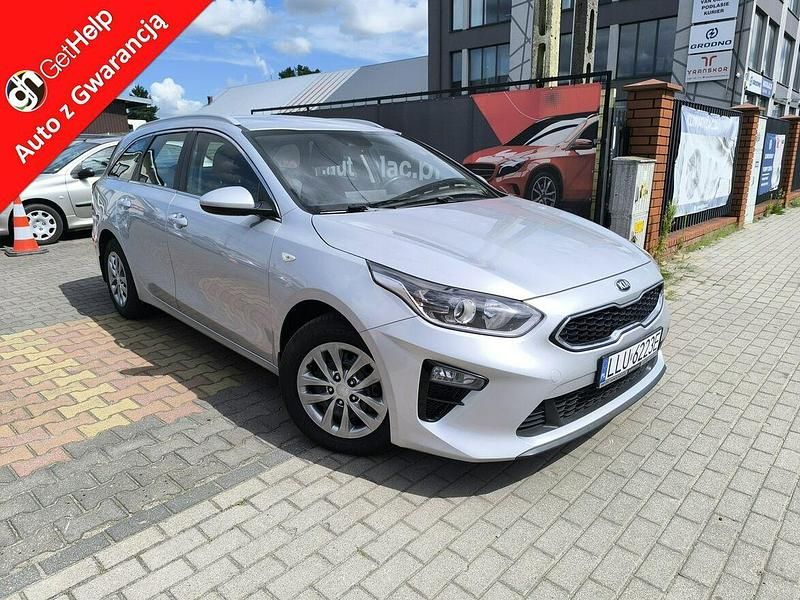Srebrny Używany 2019 Kia Ceed 2 Kombi | 37 800 zł (Dobra cena) - Obraz 1/4