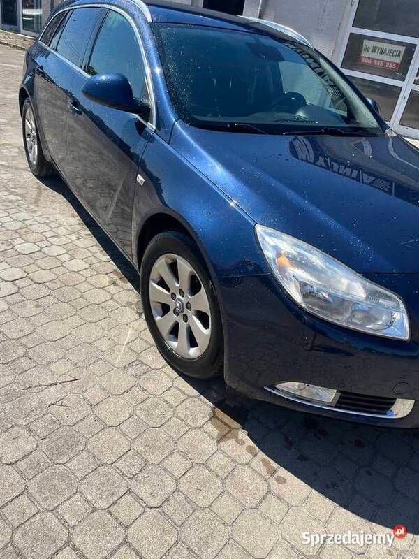 Granatowy Używany 2011 Opel Insignia Cosmo Sedan/Limuzyna | 31 999 zł (Dość drogi) - Obraz 1/4