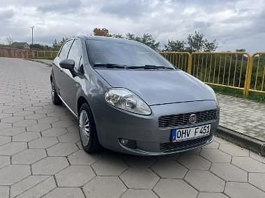 Używany Fiat Grande Punto 65 KM (47 kW) 2010 Szary Hatchback
