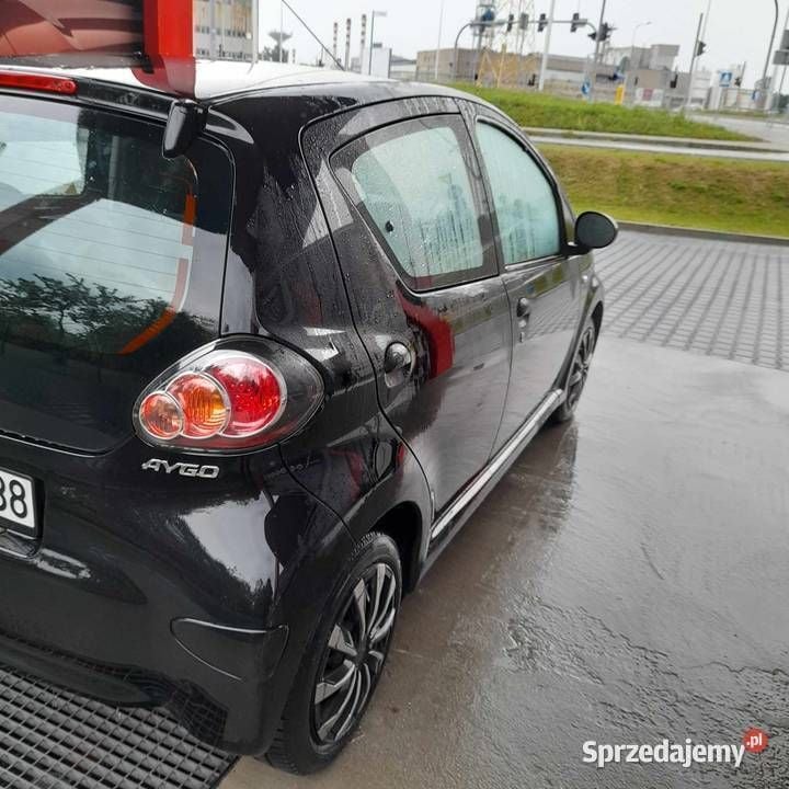 Używany Toyota Aygo 68 KM (50 kW) 2012 Hatchback