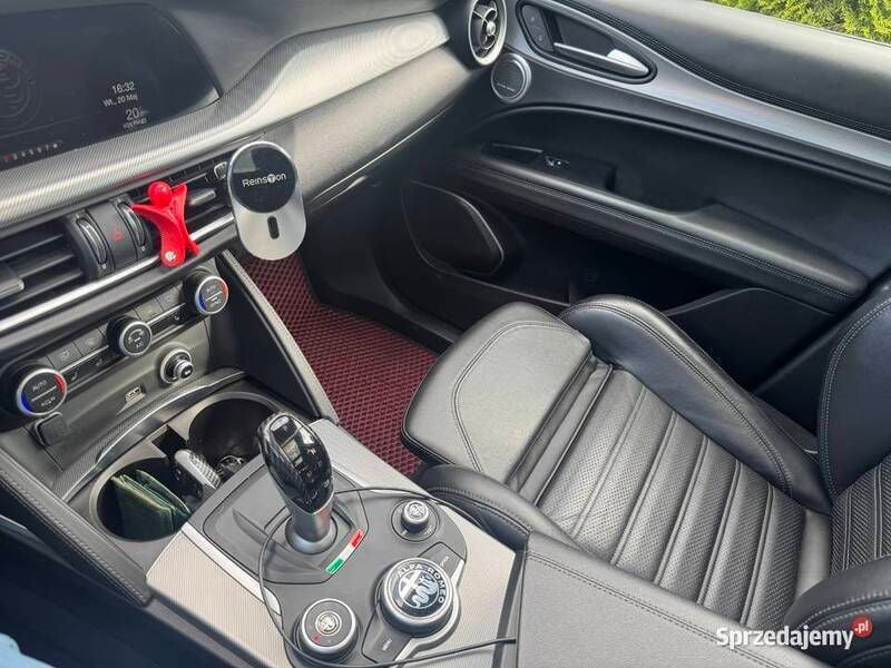 Bordowy Używany 2019 Alfa Romeo Stelvio SUV | 124 999 zł (Drogi) - Obraz 1/4