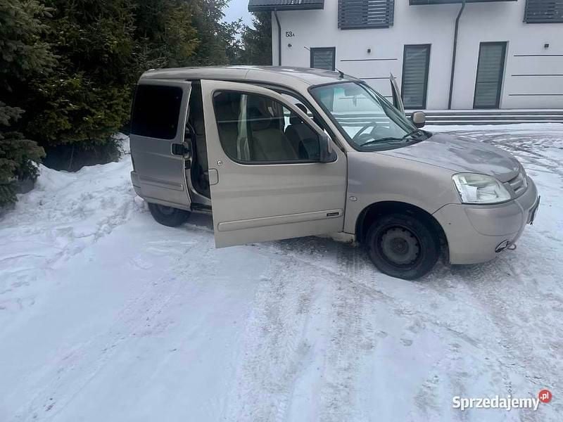 Używany 2005 Citroën Berlingo Minivan | 3500 zł (Uczciwa cena) - Obraz 1/4