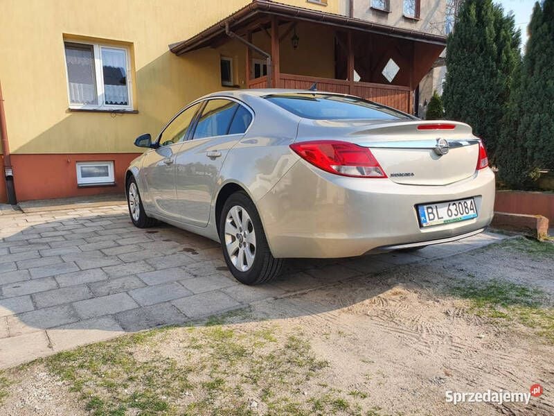 Używany Opel Insignia 140 KM (102 kW) 2009
