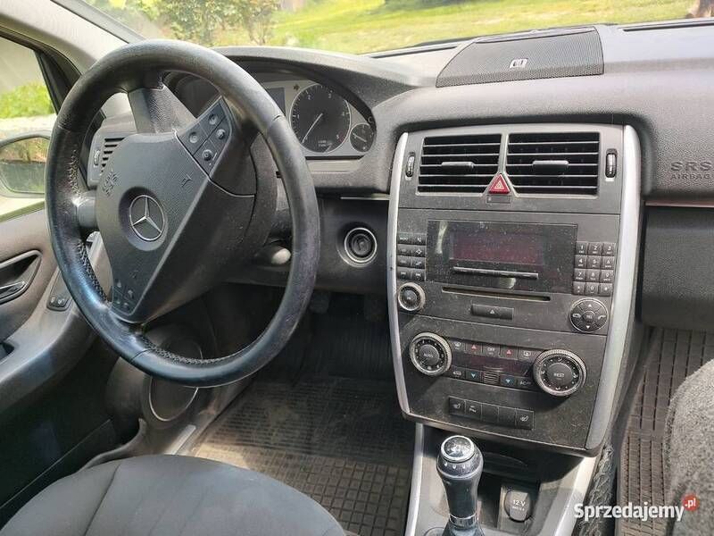 Używany Mercedes B200 2005 Srebrny Minivan