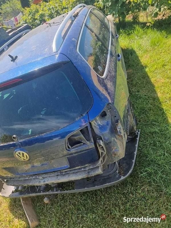 Używany 2009 VW Passat Sedan/Limuzyna | 999 zł - Obraz 1/4