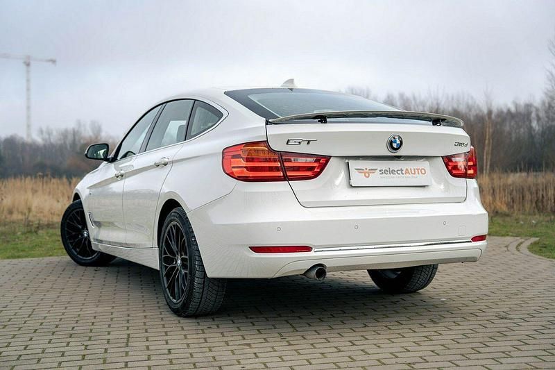 Używany BMW 318 Gran Turismo Luxury Line 2015 Biały Hatchback