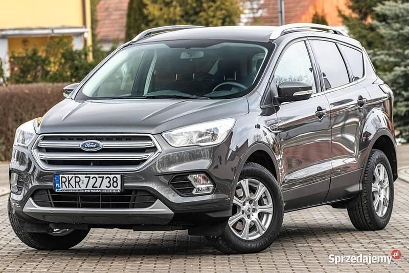 Używany Ford Kuga 2017 Szary SUV
