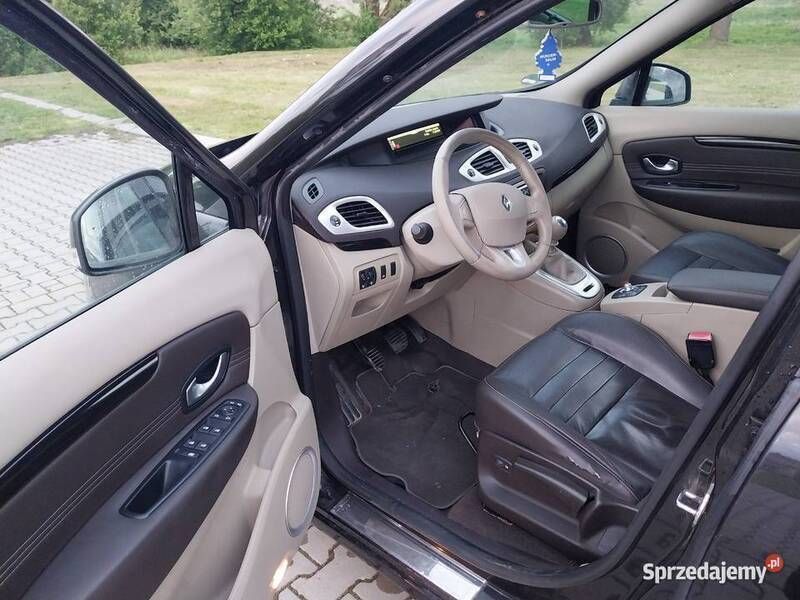 Czarny Używany 2009 Renault Grand Scénic III Minivan | 9900 zł (Super Cena) - Obraz 1/4