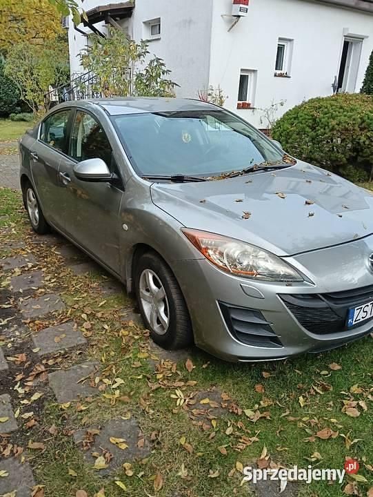Szary Używany 2011 Mazda 3 Sedan/Limuzyna | 18 900 zł (Drogi) - Obraz 1/4