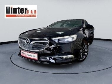 Czarny Używany 2017 Opel Insignia Innovation Hatchback | 92 900 zł - Obraz 1/4