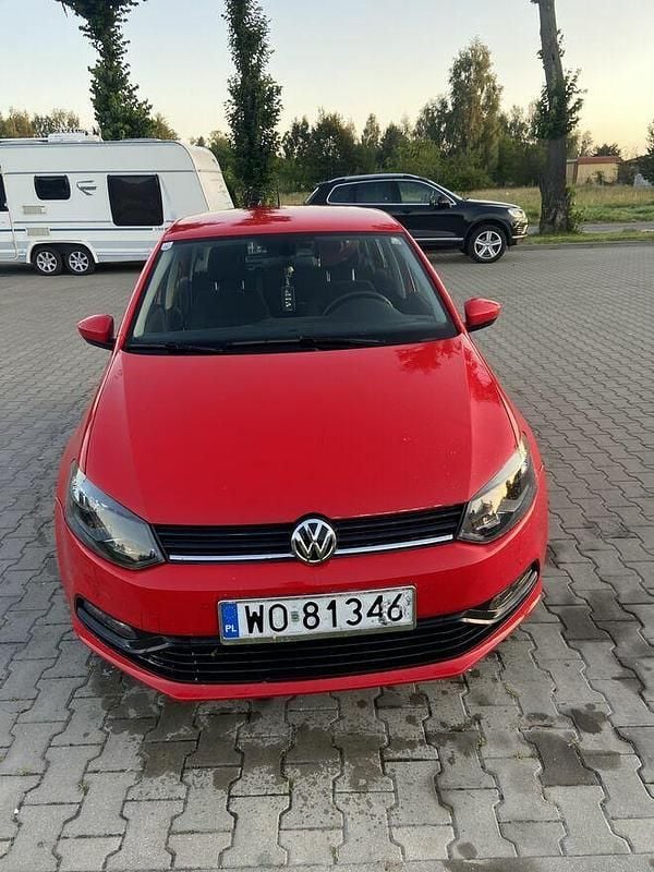 Czerwony Używany 2015 VW Polo Kombi | 23 000 zł (Super Cena) - Obraz 1/4