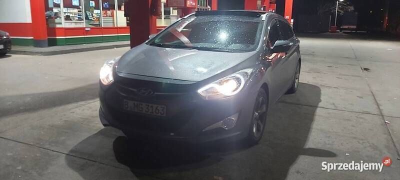 Grafitowy Używany 2012 Hyundai i40 Kombi | 44 000 zł (Uczciwa cena) - Obraz 1/4