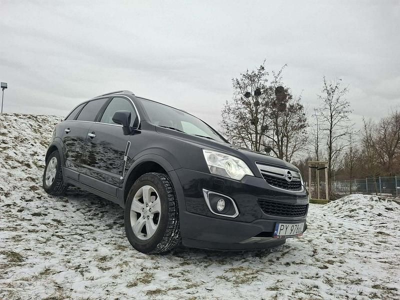 Używany Opel Antara Enjoy Plus 163 KM (119 kW) 2015 Czarny SUV