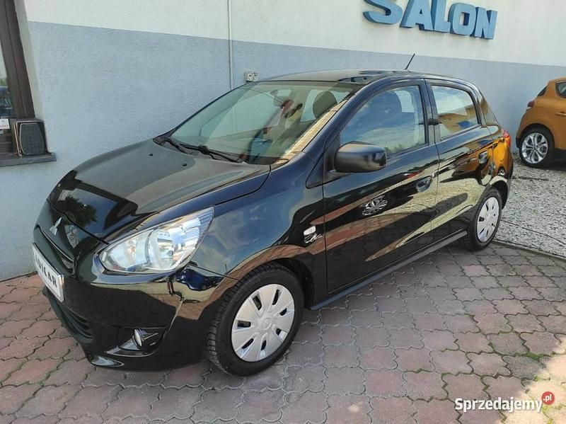 Czarny Używany 2015 Mitsubishi Space Star Hatchback | 20 700 zł (Uczciwa cena) - Obraz 1/4