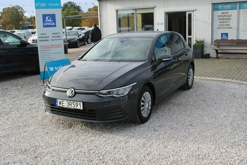 Szary (metalik) Używany 2021 VW Golf VIII Hatchback | 46 260 zł - Obraz 1/3