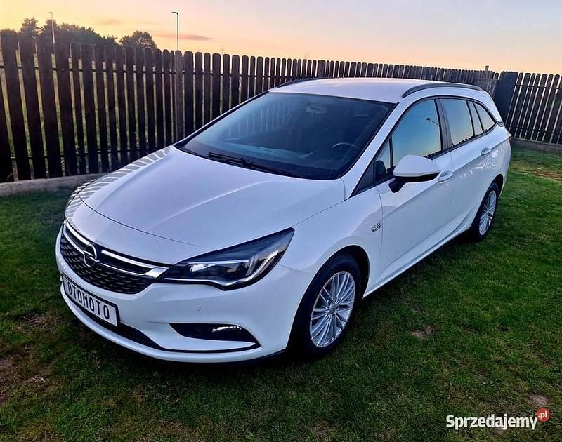 Używany 2016 Opel Astra | 27 900 zł (Uczciwa cena) - Obraz 1/4