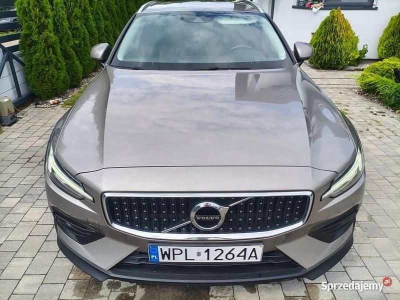 Używany 2020 Volvo V60 CC Kombi | 89 900 zł (Super Cena) - Obraz 1/4