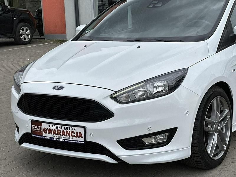 Używany Ford Focus 140 KM (102 kW) 2018 Biały Kombi