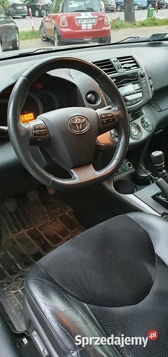 Używany 2011 Toyota RAV4 SUV | 45 500 zł (Uczciwa cena) - Obraz 1/4