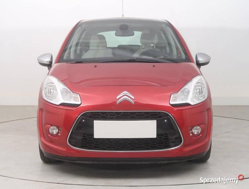 Używany Citroën C3 2012 Czerwony Hatchback