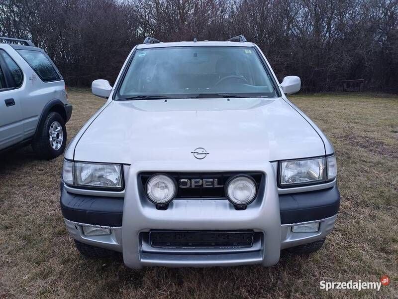 Srebrny Używany 1999 Opel Frontera SUV | 8999 zł - Obraz 1/4